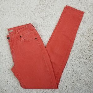 Vince Crop Skinny Ankle Jeans in Tomato Wash 26